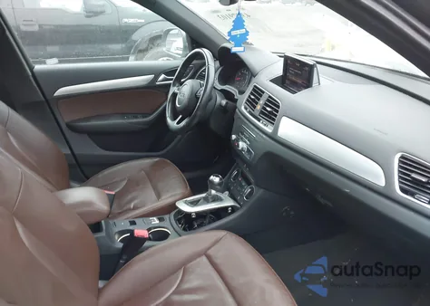 2016 Audi Q3 2.0T Premium Plus z USA, uszkodzony, nr VIN WA1BFCFS1GR010392